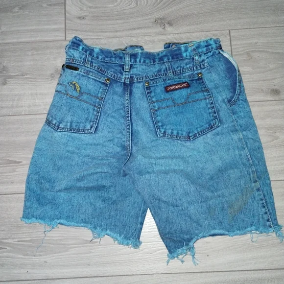 VINTAGE 80s Jordache acid wash jean shorts with pleated front - Picture 4 of 6